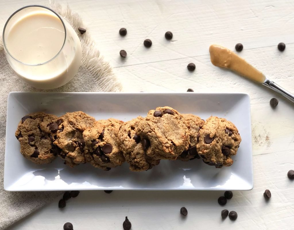 Vegan Peanut Butter Chocolate Chunk Cookies